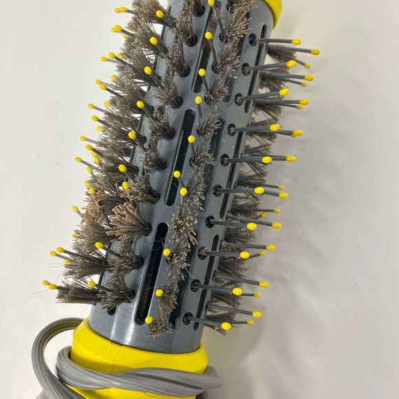 Drybar Double Shot Oval Blow-Dryer Brush - Picture 6 of 8